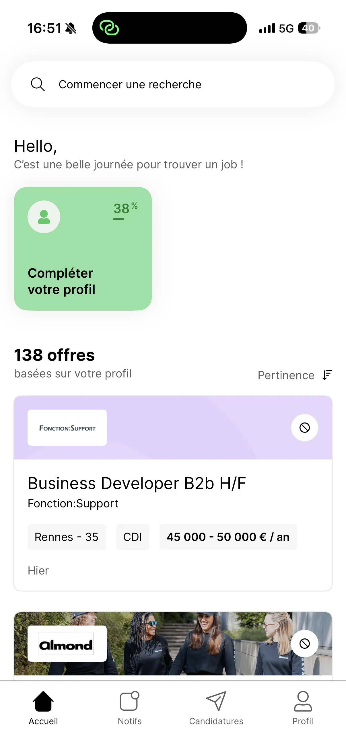 HelloWork — accueil avec 138 offres basées sur le profil
